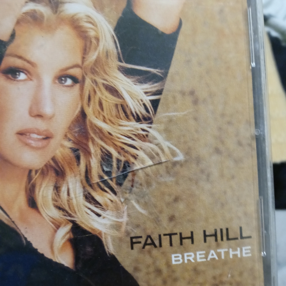Faith Hill C / D